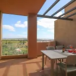 公寓 Modern With In-&outside Pool, Sauna&gym, Heating, Rooftop Terrace With Amazing Sea&mountains View
