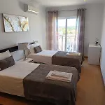 Modern With In-&outside Pool, Sauna&gym, Heating, Rooftop Terrace With Amazing Sea&mountains View * Lagos