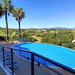Modern With In-&outside Pool, Sauna&gym, Heating, Rooftop Terrace With Amazing Sea&mountains View 拉哥斯