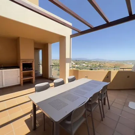 Apartment Modern With In-&outside Pool, Sauna&gym, Heating, Rooftop Terrace With Amazing Sea&mountains View *