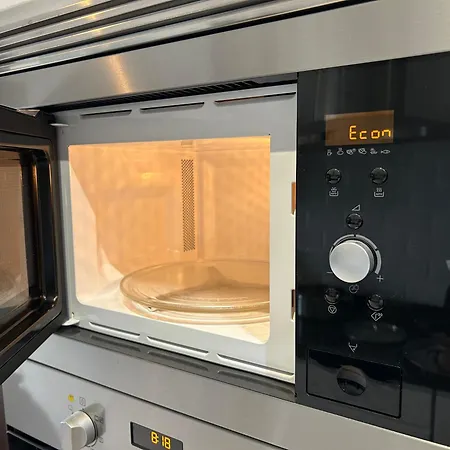 Modern With In-&outside Pool, Sauna&gym, Heating, Rooftop Terrace With Amazing Sea&mountains View Apartmán