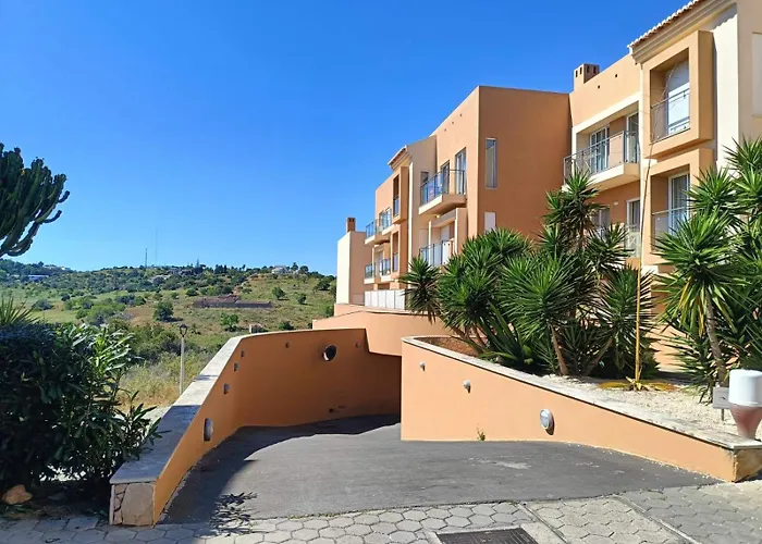 Modern With In-&outside Pool, Sauna&gym, Heating, Rooftop Terrace With Amazing Sea&mountains View Λάγος