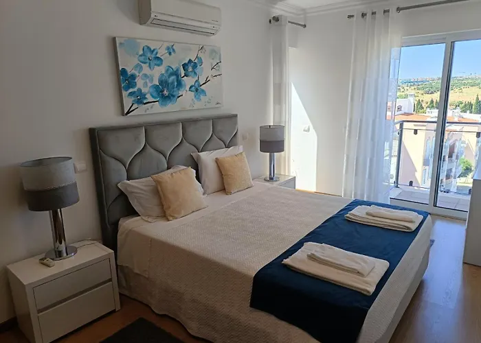 Διαμέρισμα Modern With In-&outside Pool, Sauna&gym, Heating, Rooftop Terrace With Amazing Sea&mountains View Λάγος