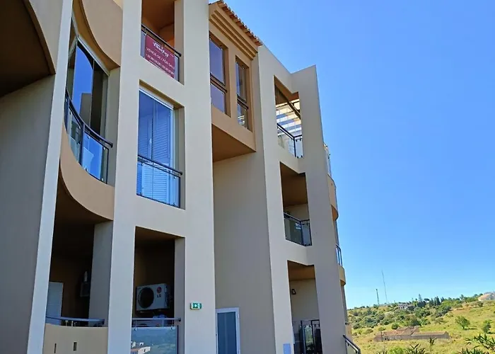 Modern With In-&outside Pool, Sauna&gym, Heating, Rooftop Terrace With Amazing Sea&mountains View Λάγος