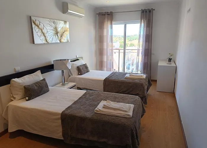 Modern With In-&outside Pool, Sauna&gym, Heating, Rooftop Terrace With Amazing Sea&mountains View * Lagos