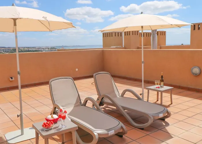 Διαμέρισμα Modern With In-&outside Pool, Sauna&gym, Heating, Rooftop Terrace With Amazing Sea&mountains View Λάγος