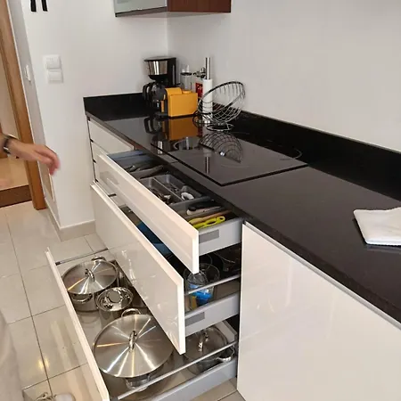 Modern With In-&outside Pool, Sauna&gym, Heating, Rooftop Terrace With Amazing Sea&mountains View * Лагуш