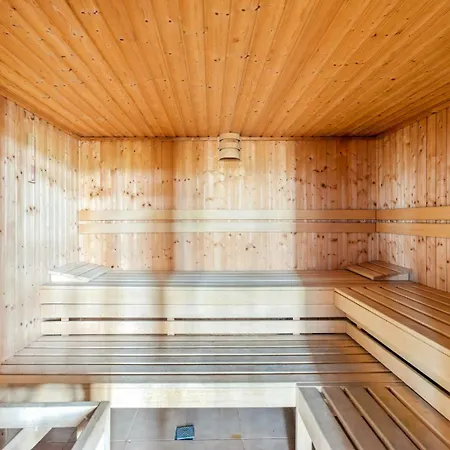 Modern With In-&outside Pool, Sauna&gym, Heating, Rooftop Terrace With Amazing Sea&mountains View *